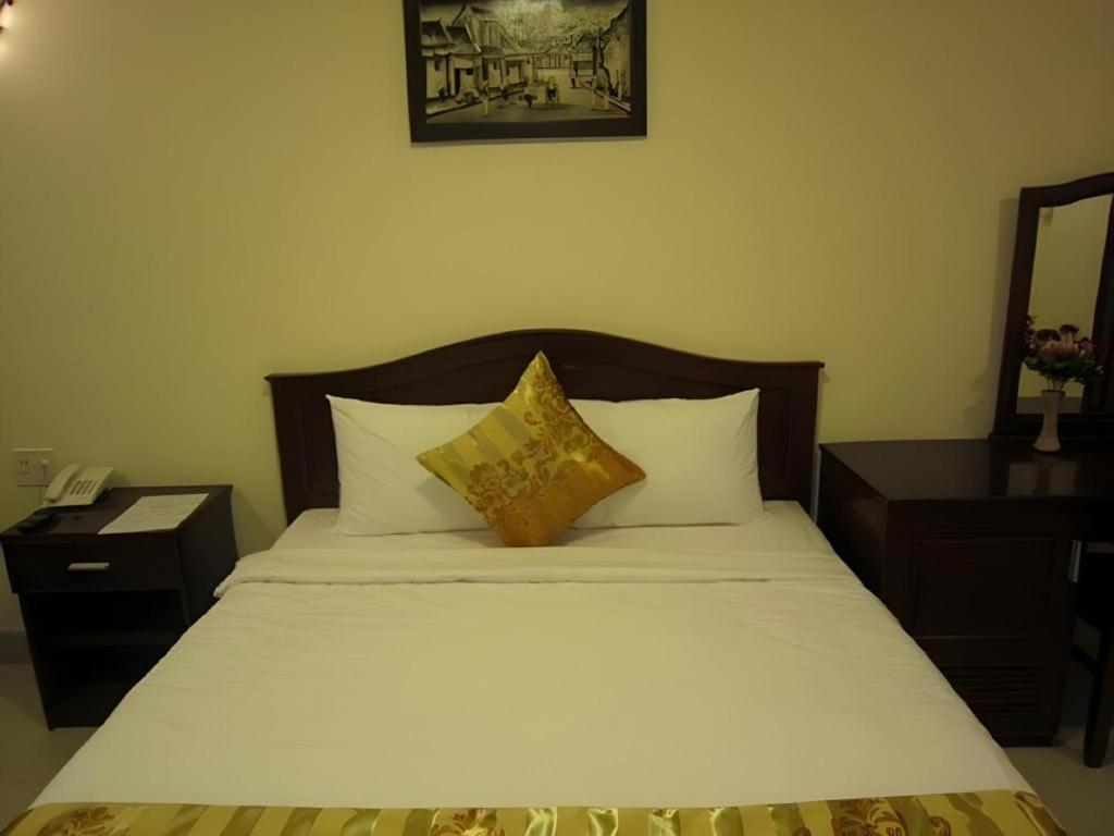 Nui Thanh Hotel Хошимин Экстерьер фото